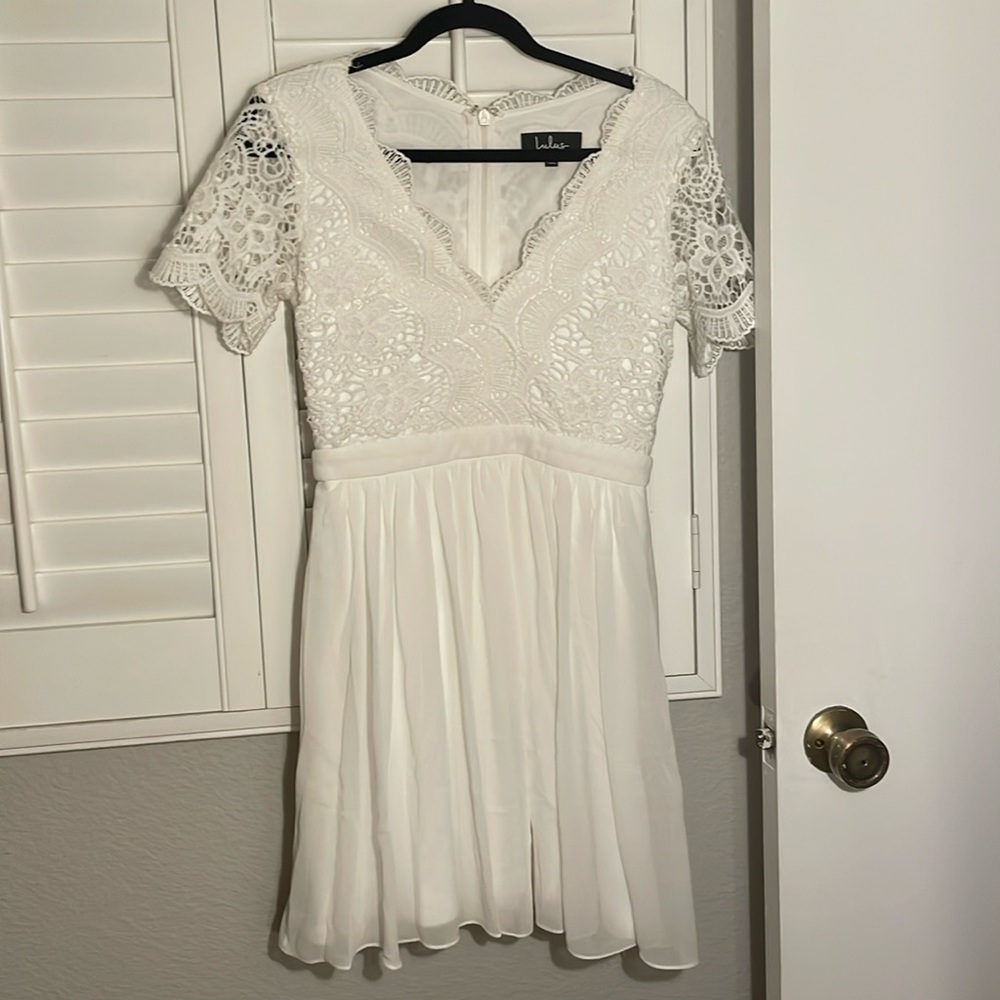 Lulu’s XS White Dress